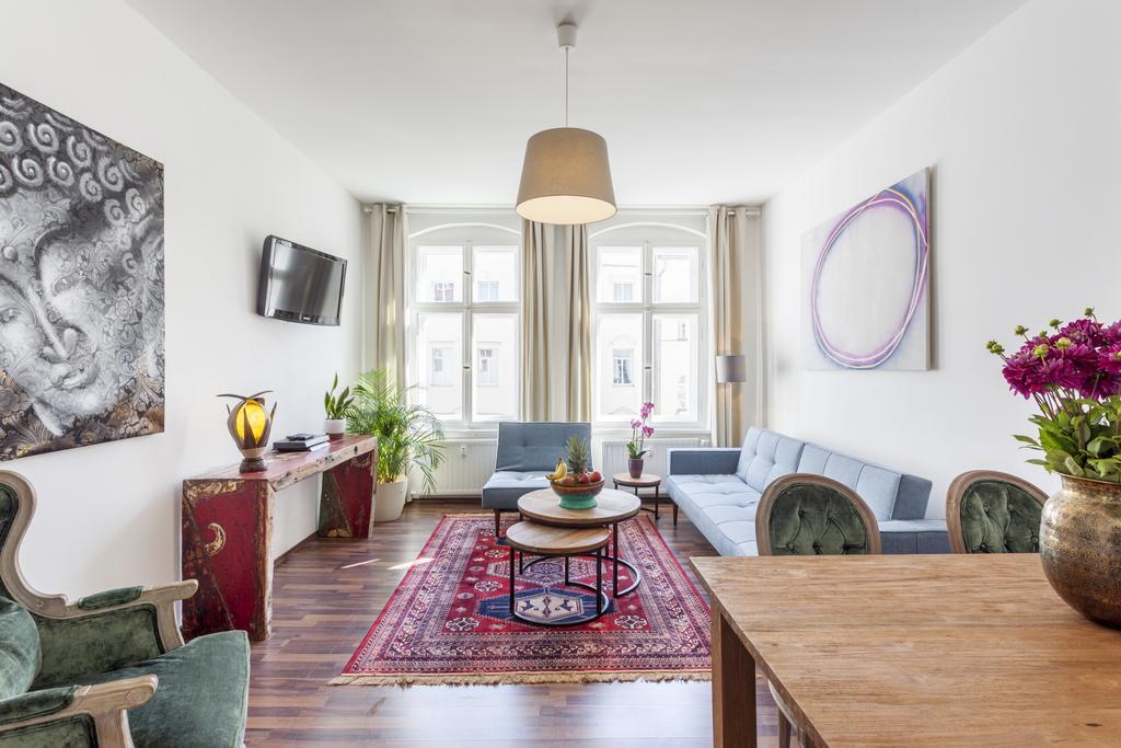 The Rheinsberger - Cosy 2Br One Living Room Up To 6 Berlín Exterior foto